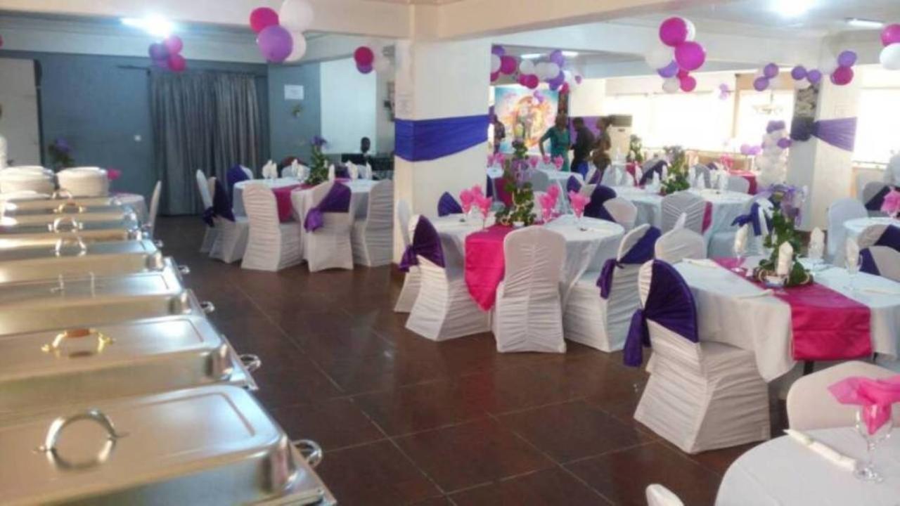Riviera Hotel Benin Cotonú Exterior foto